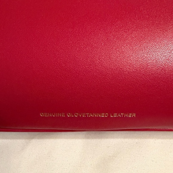 The Coach Originals Hamptons 2005 Glovetanned Crescent Hobo Bag - Picture 3 of 9